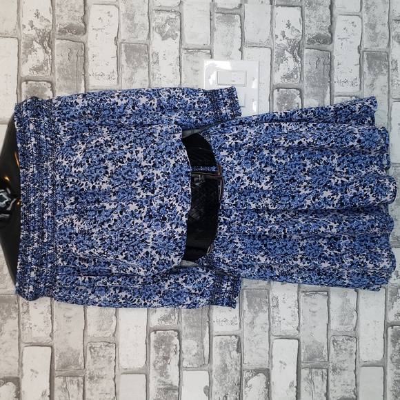 Michael kors dress small *belt not included * - Picture 2 of 6